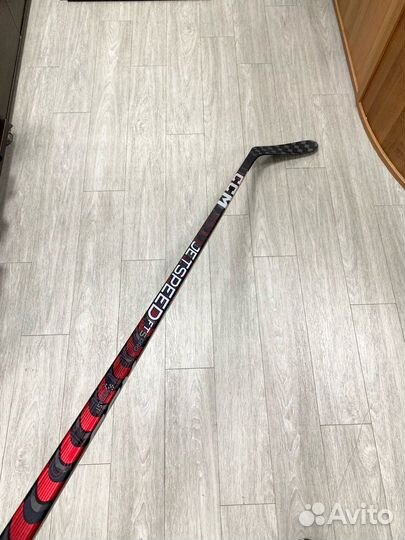 Клюшка хоккейная CCM JetSpeed FT5 PRO SR (R)