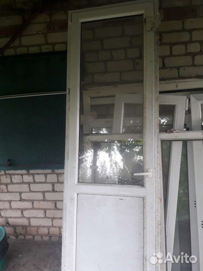 Дверь пластиковая