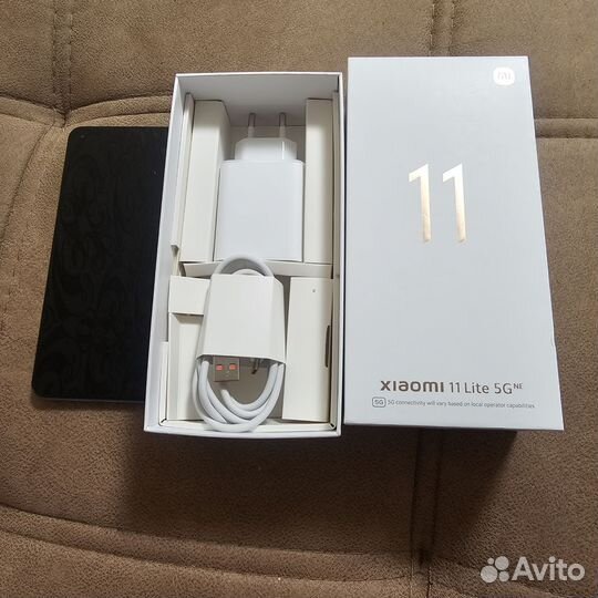 Xiaomi Mi 11 Lite 5G NE, 8/128 ГБ