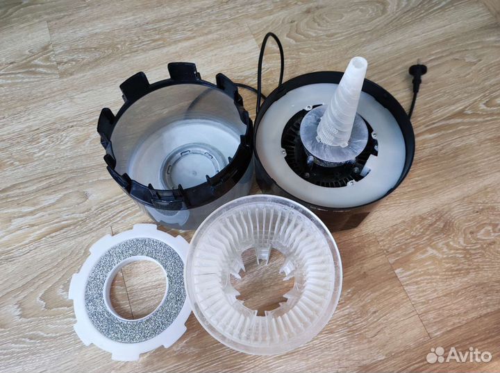 Увлажнитель, очиститель воздуха