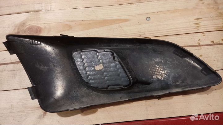 Решетка в бампер Chevrolet Aveo T300Шевроле Авео;