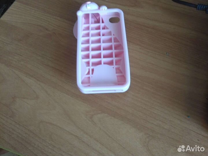 Фигурный чехол на мобильник