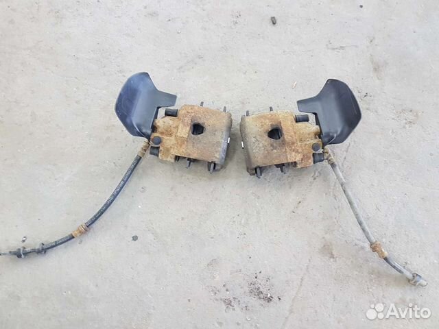 Суппорт передний Skoda Fabia 2