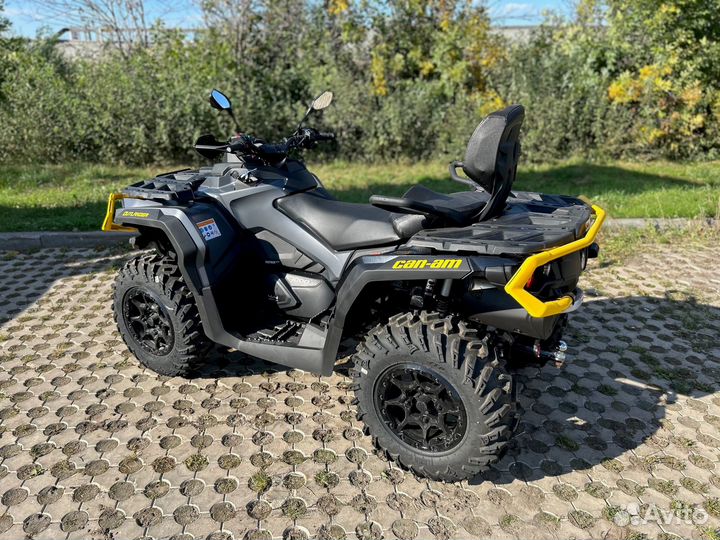 BRP Can-Am Outlander Max 1000 XT-P T
