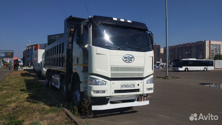 FAW J6 CA3310P66K24T4E5, 2022