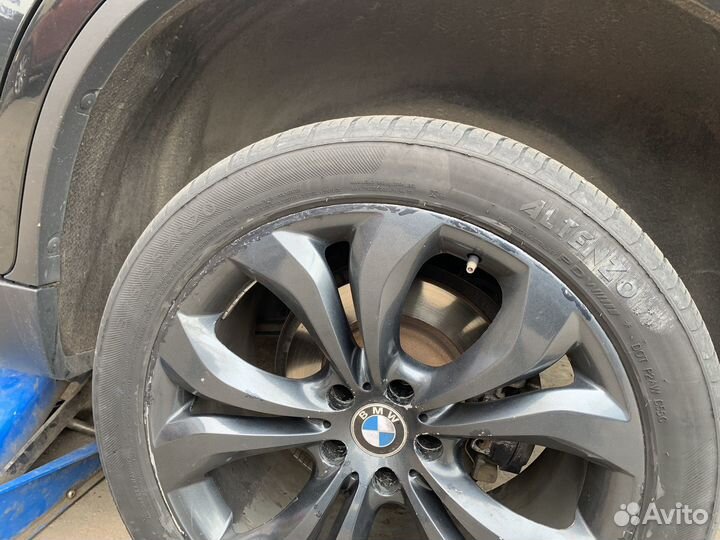 Toyo 800 Ultra 275/40 R20 и 315/35 R20