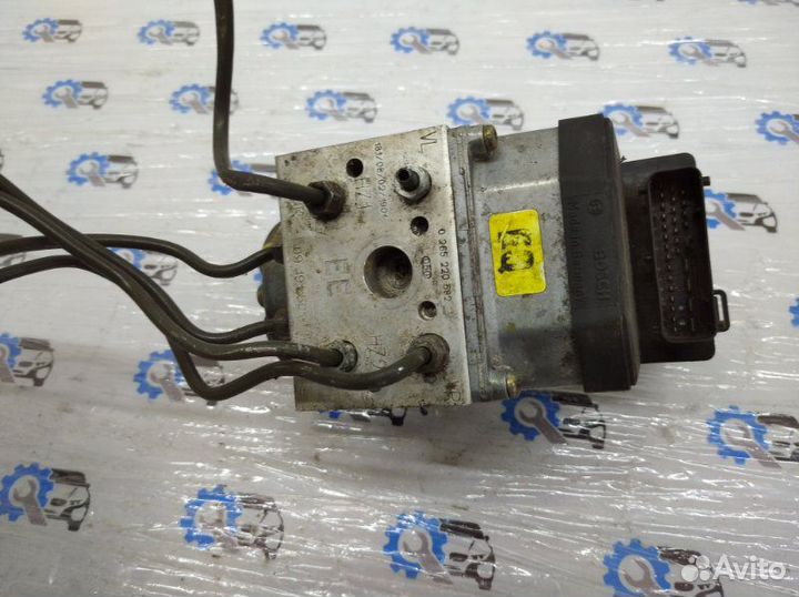 Блок ABS (насос) Opel Vectra B седан X20XEV 2000