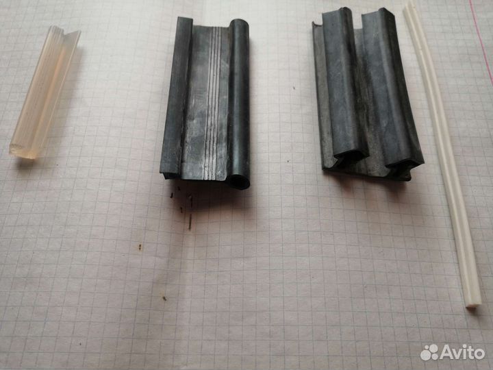 Уплотнитель холодильного, коптильного прмышленного