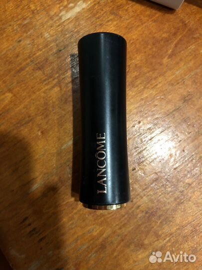 Lancome помада