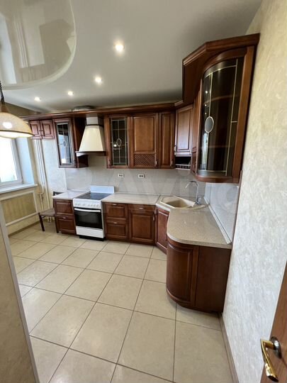 3-к. квартира, 80,4 м², 7/10 эт.