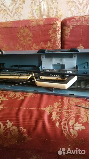 Вязальная машинка нева 5