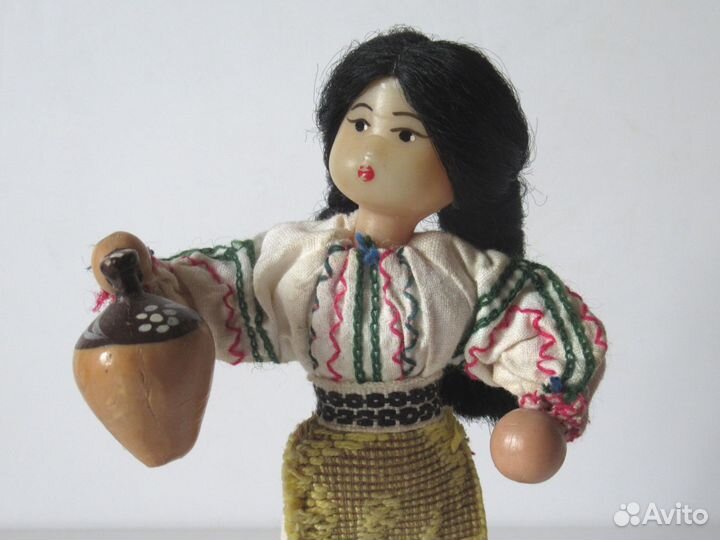Кукла сувенирная Молдавия 1970 г. редкая