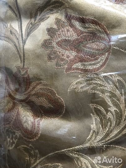 Комплект штор и покрывало Togas