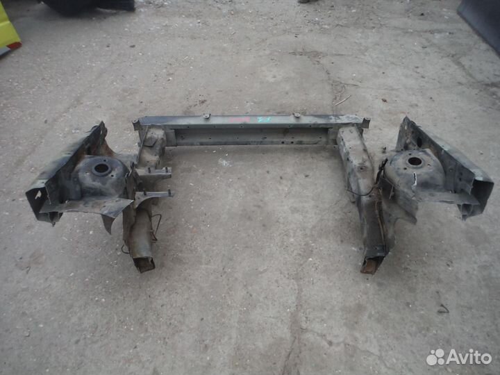 Четверть лонжерон передняя Ford Focus 1 2001