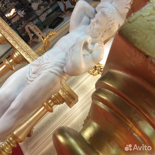 Статуя интерьерная с вазоном «Зевс», 115см