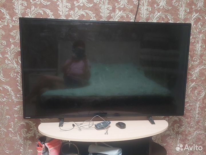 Телевизор SMART tv бу 50 дюймов