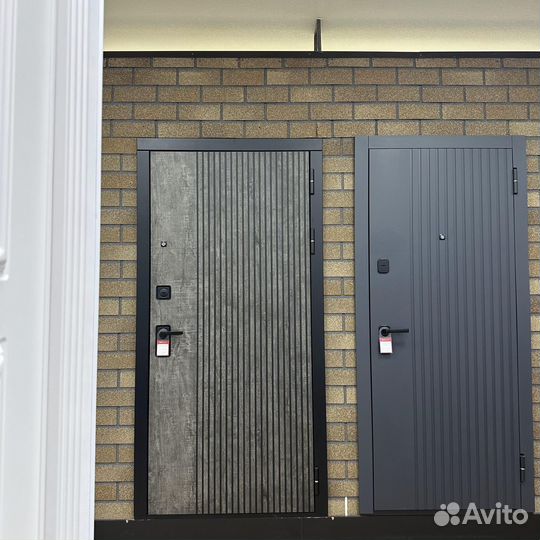 Двери входные