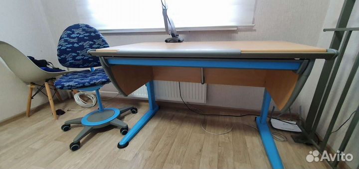 Парта+ стул Moll Runner