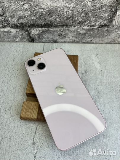 iPhone 13 128 нежно розовый