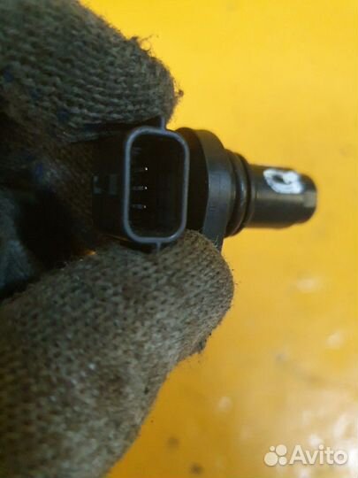 Датчик распредвала ниссан nissan QR25 2.5 QR25DE