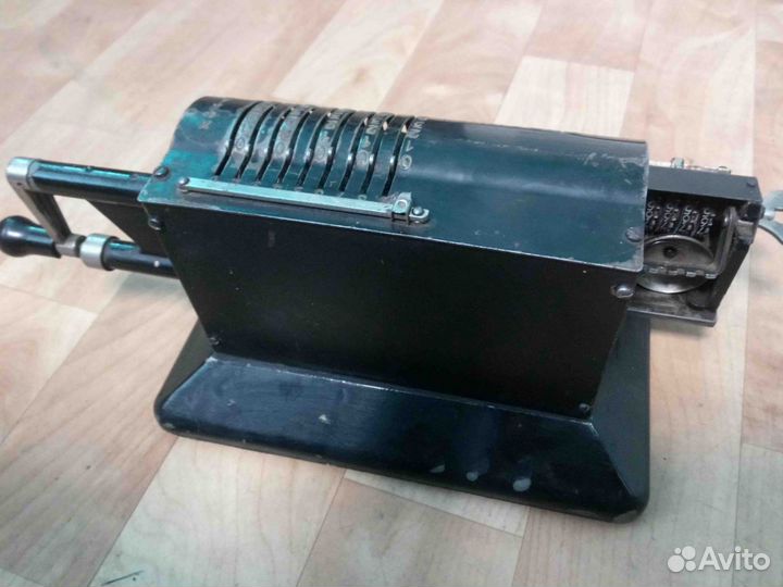 Арифмометр 