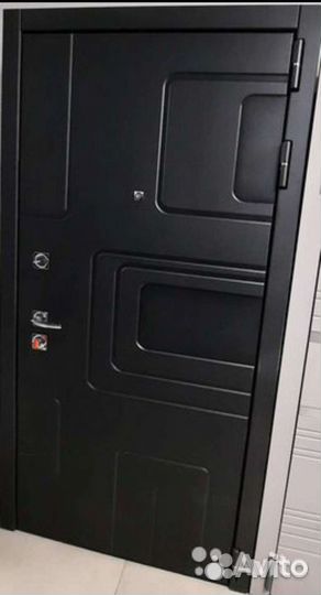 Двери входные, со склада