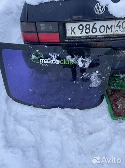 Заднее стекло mazda 3 bk седан