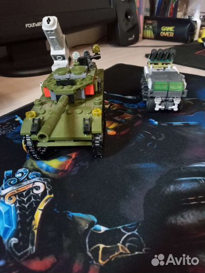 Лего танк и град