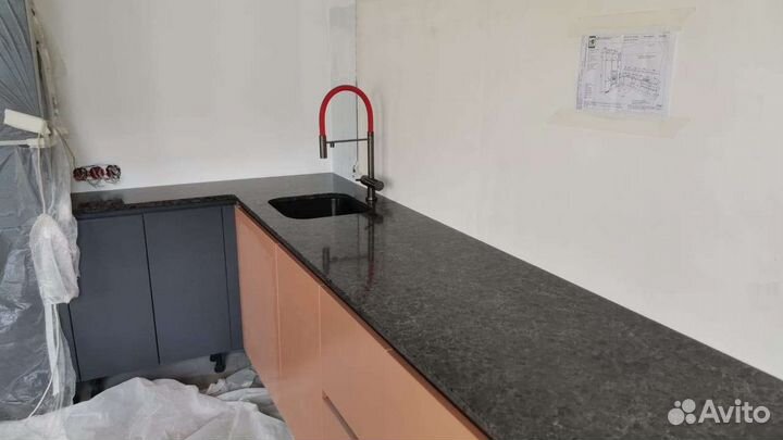 Столешница из кварца