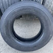 Шина brigestone 245/70 R19.5