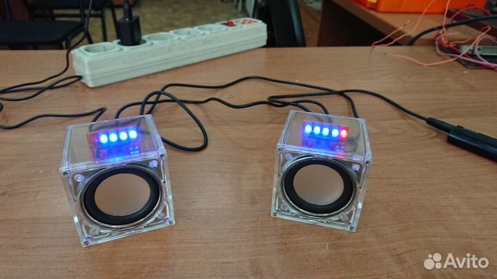 Стерео колонки для компьютера с подсветкой