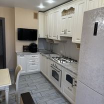 2-к. квартира, 59 м², 4/9 эт.