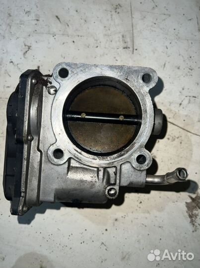 Дроссель Lexus GS300