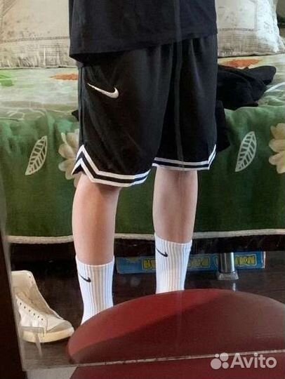 Шорты Nike