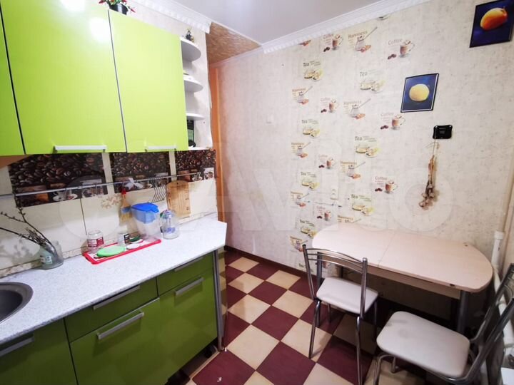 3-к. квартира, 72 м², 1/9 эт.