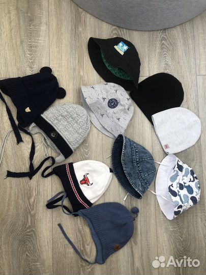 Шапки и панамы