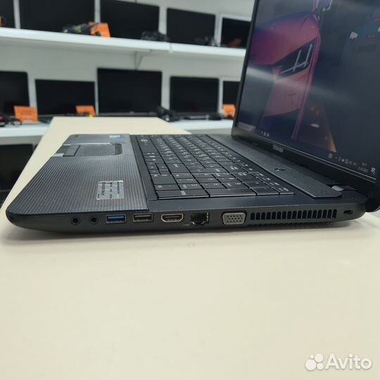 Toshiba C870-D7K 17.3