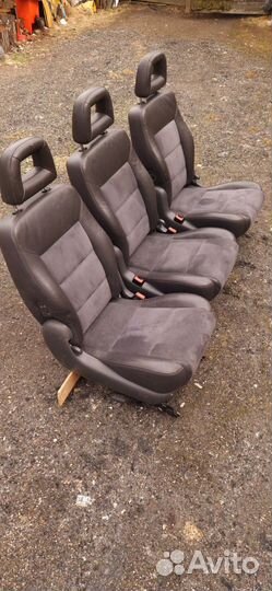 Сиденья Volkswagen Sharan 3шт