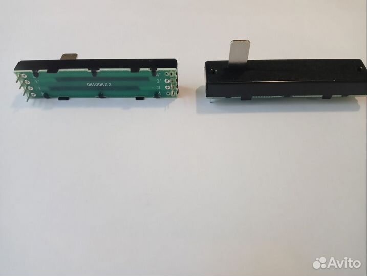 Фейдер Behringer