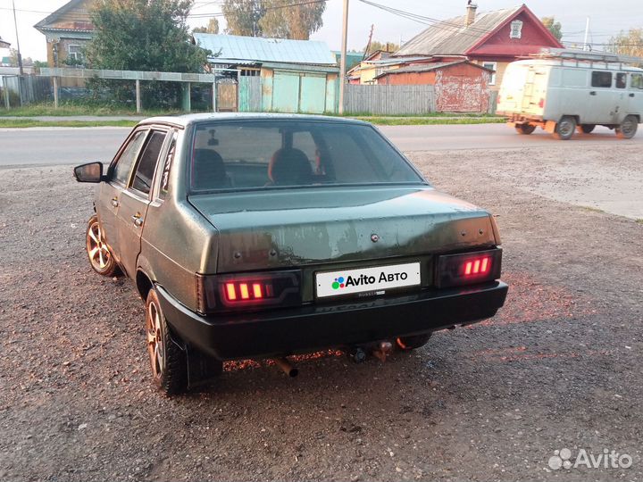 ВАЗ 21099 1.5 МТ, 2003, 237 000 км