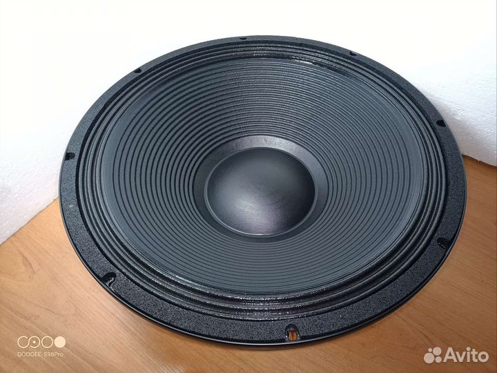 Динамики неодимовые 18 дюймов 18NW100