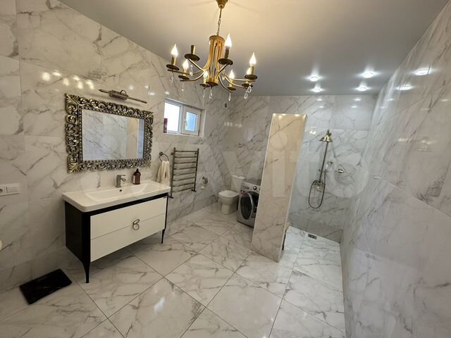 Дом 350 м² на участке 10 сот.