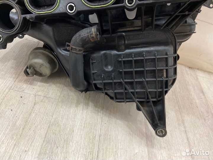 Коллектор впускной Ford Focus CB4 qqdb (1.8) 2007