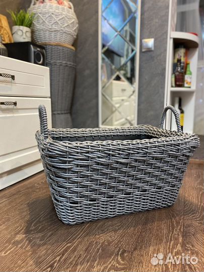 Кашпо из ротанга