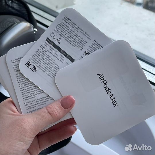 Apple airpods max