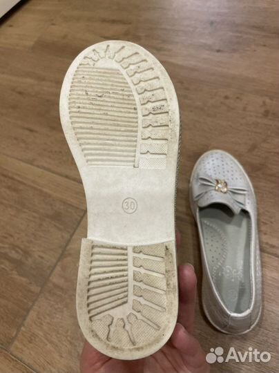 Мокасины праздничные р30 на девочку