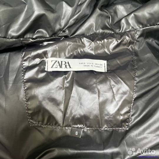 Глянцевый пуховик zara