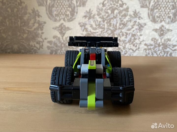 Машина Lego техник