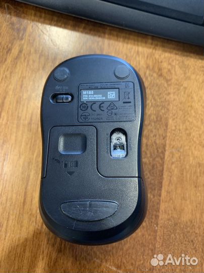 Беспроводная клавиатура и мышь Logitech