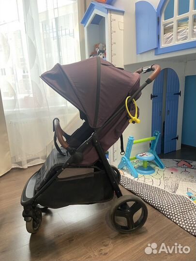 Коляска Happy Baby Ultima V2 X4